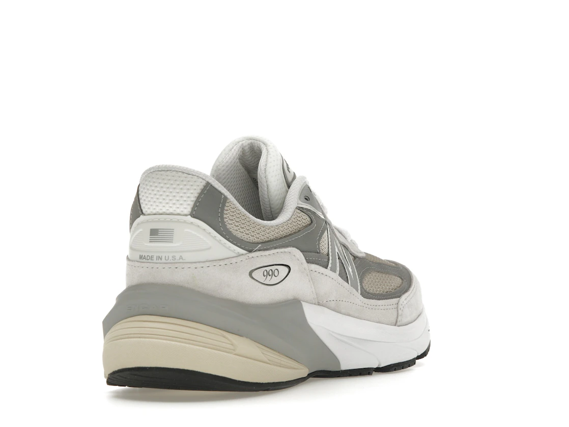 Vue 31 de New Balance 990v6 MiUSA Teddy Santis Reflection Marblehead