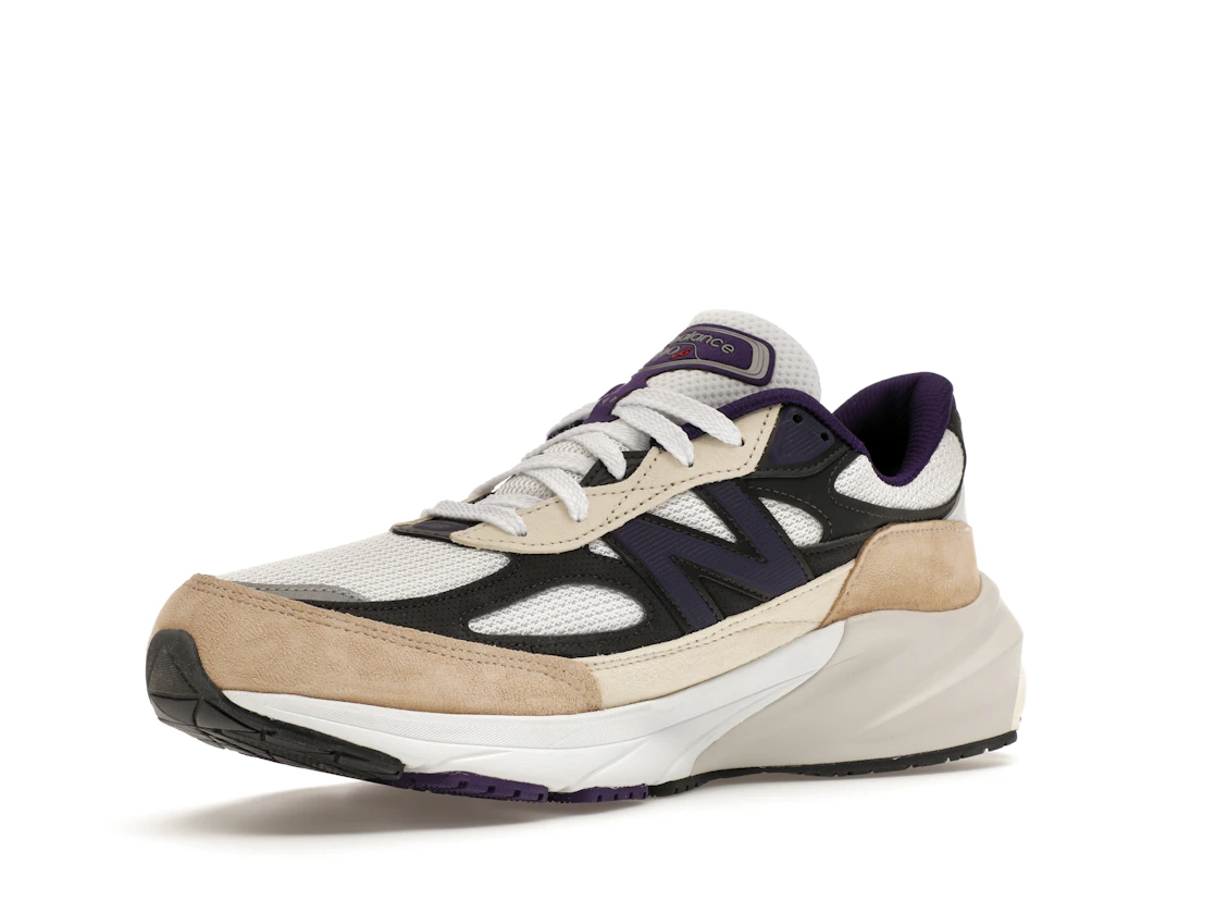 Vue 15 de New Balance 990v6 MiUSA Teddy Santis White Black Plum