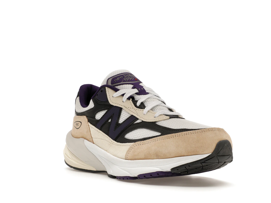 Vue 6 de New Balance 990v6 MiUSA Teddy Santis White Black Plum