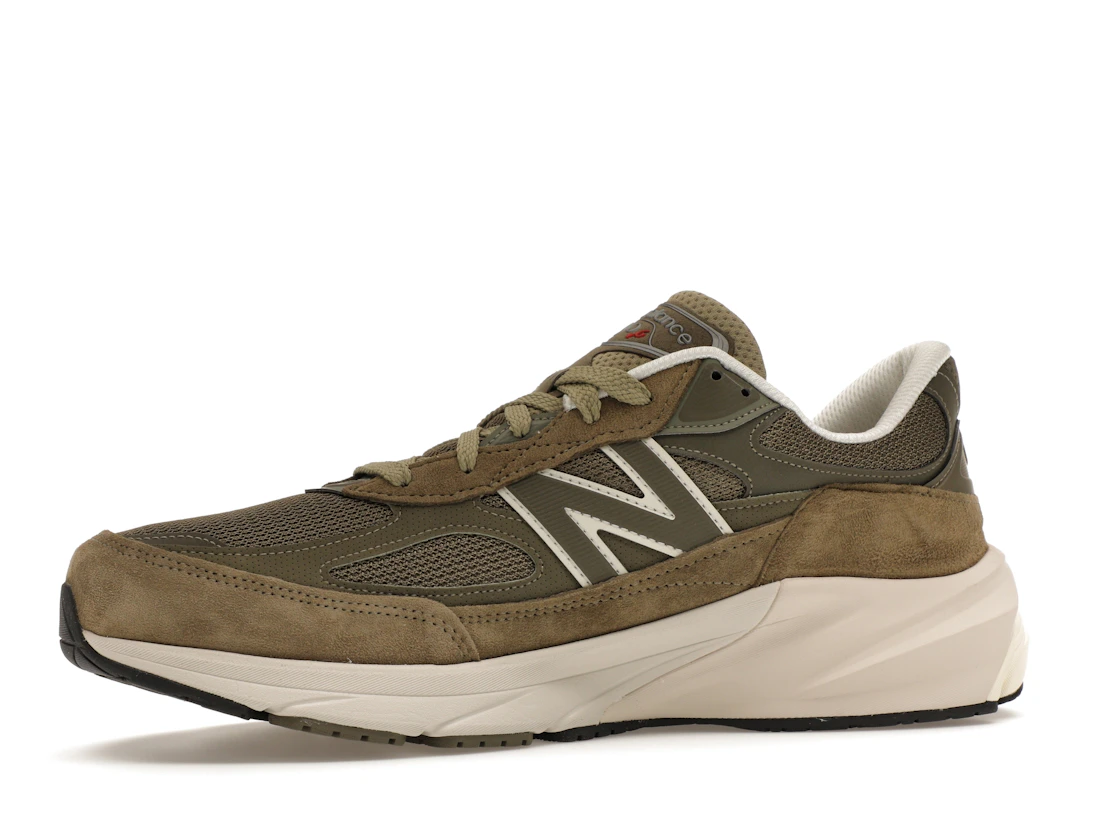 Vue 17 de New Balance 990v6 MiUSA True Camo