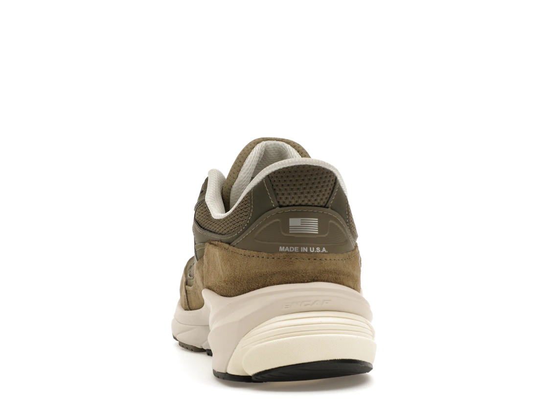 Vue 27 de New Balance 990v6 MiUSA True Camo