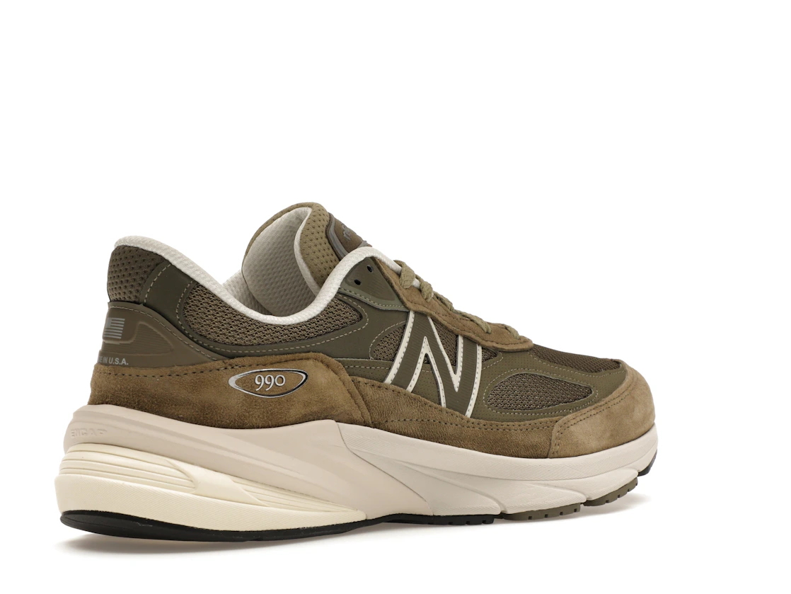 Vue 33 de New Balance 990v6 MiUSA True Camo