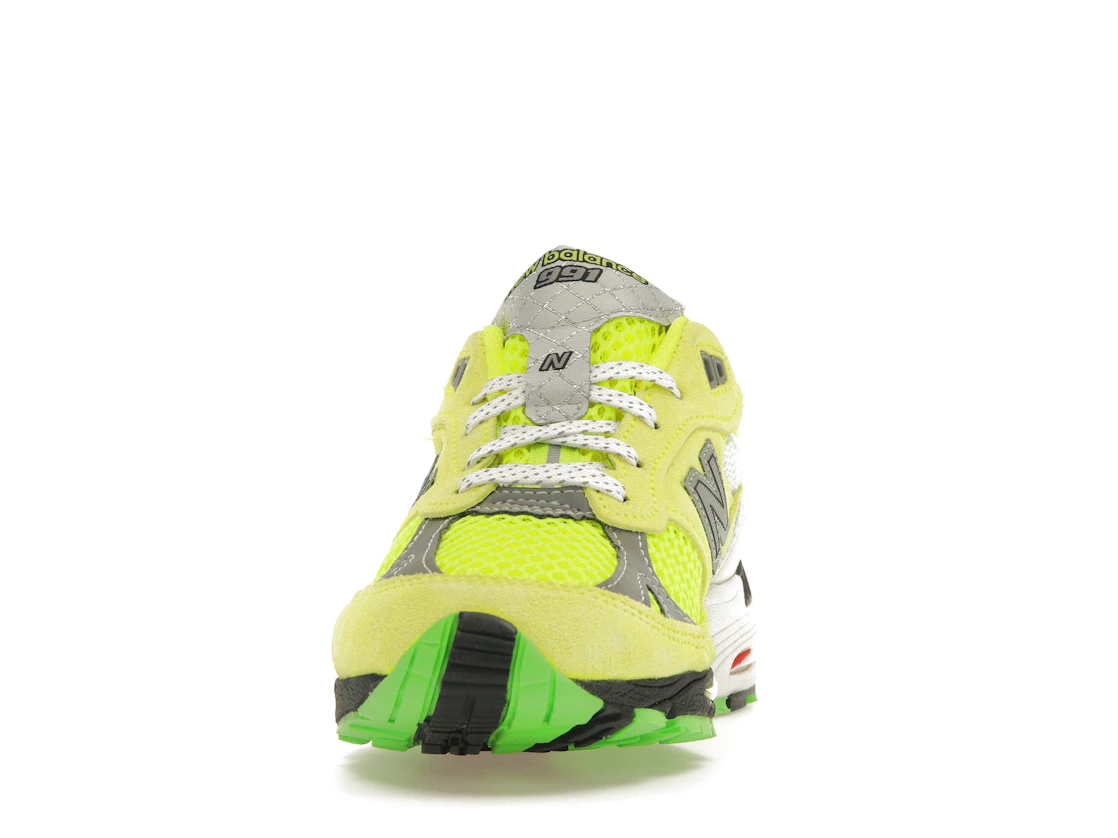 Vue 11 de New Balance 991 MiUK Aries Neon