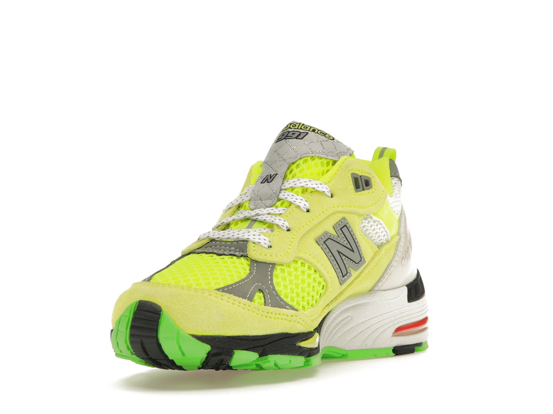 Vue 13 de New Balance 991 MiUK Aries Neon