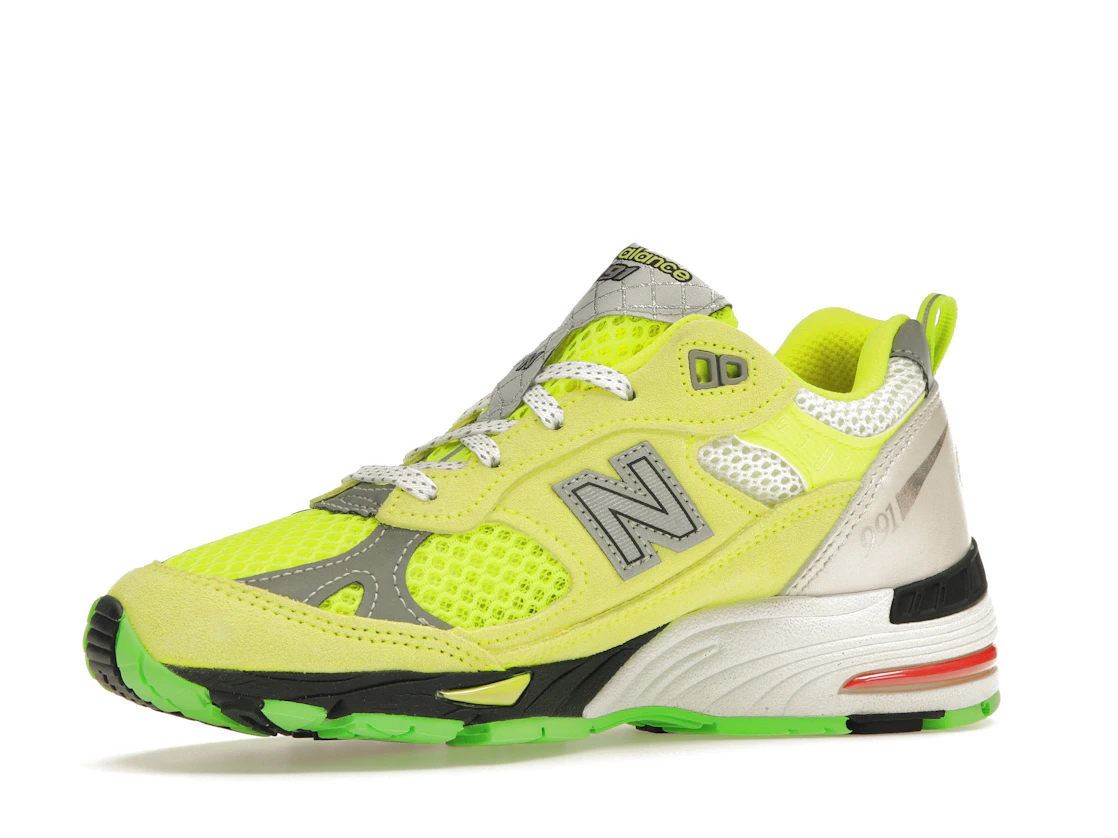 Vue 16 de New Balance 991 MiUK Aries Neon