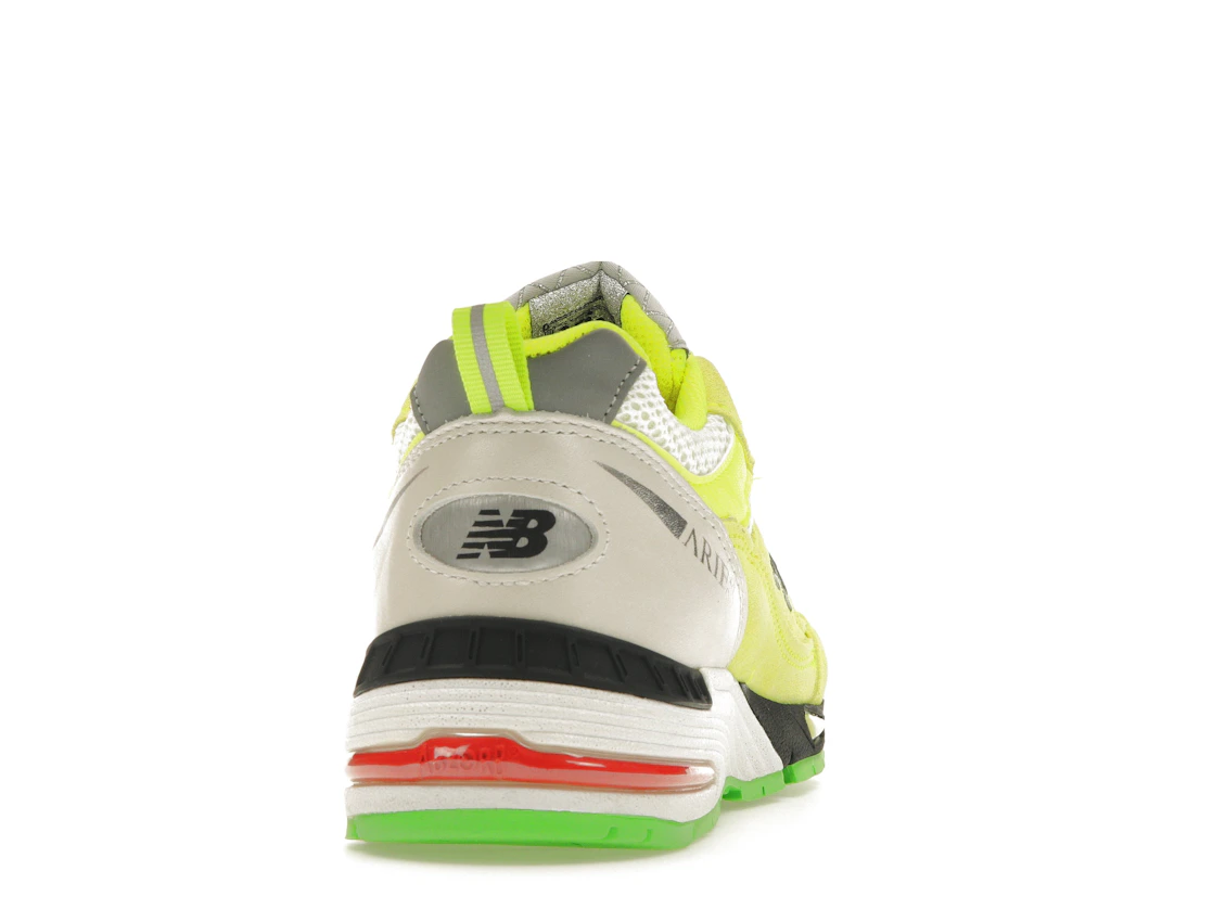 Vue 29 de New Balance 991 MiUK Aries Neon