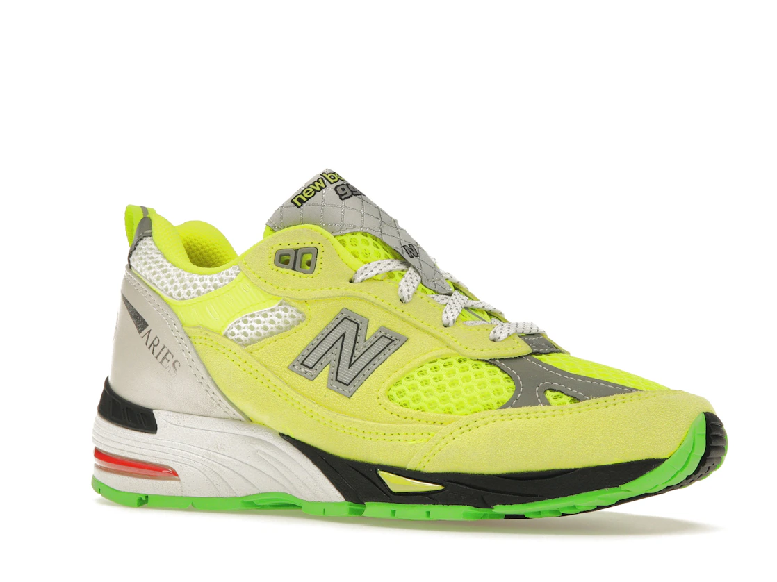 Vue 4 de New Balance 991 MiUK Aries Neon