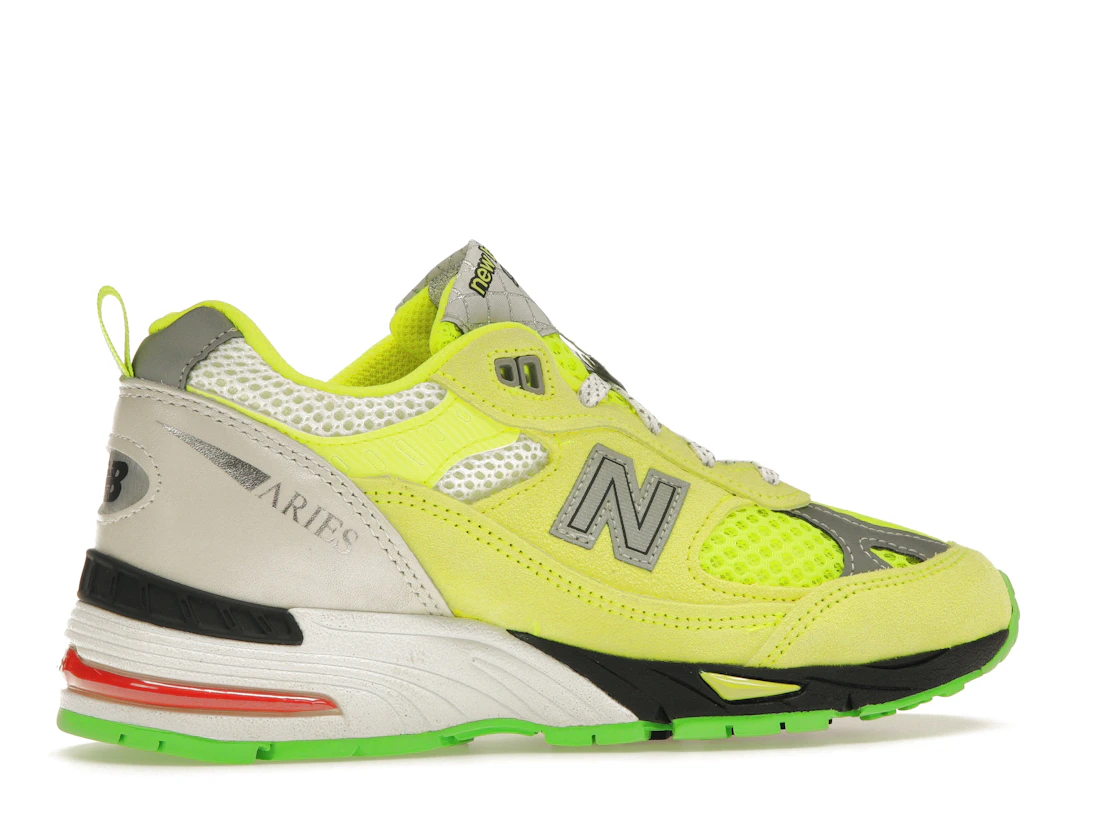 Vue 35 de New Balance 991 MiUK Aries Neon