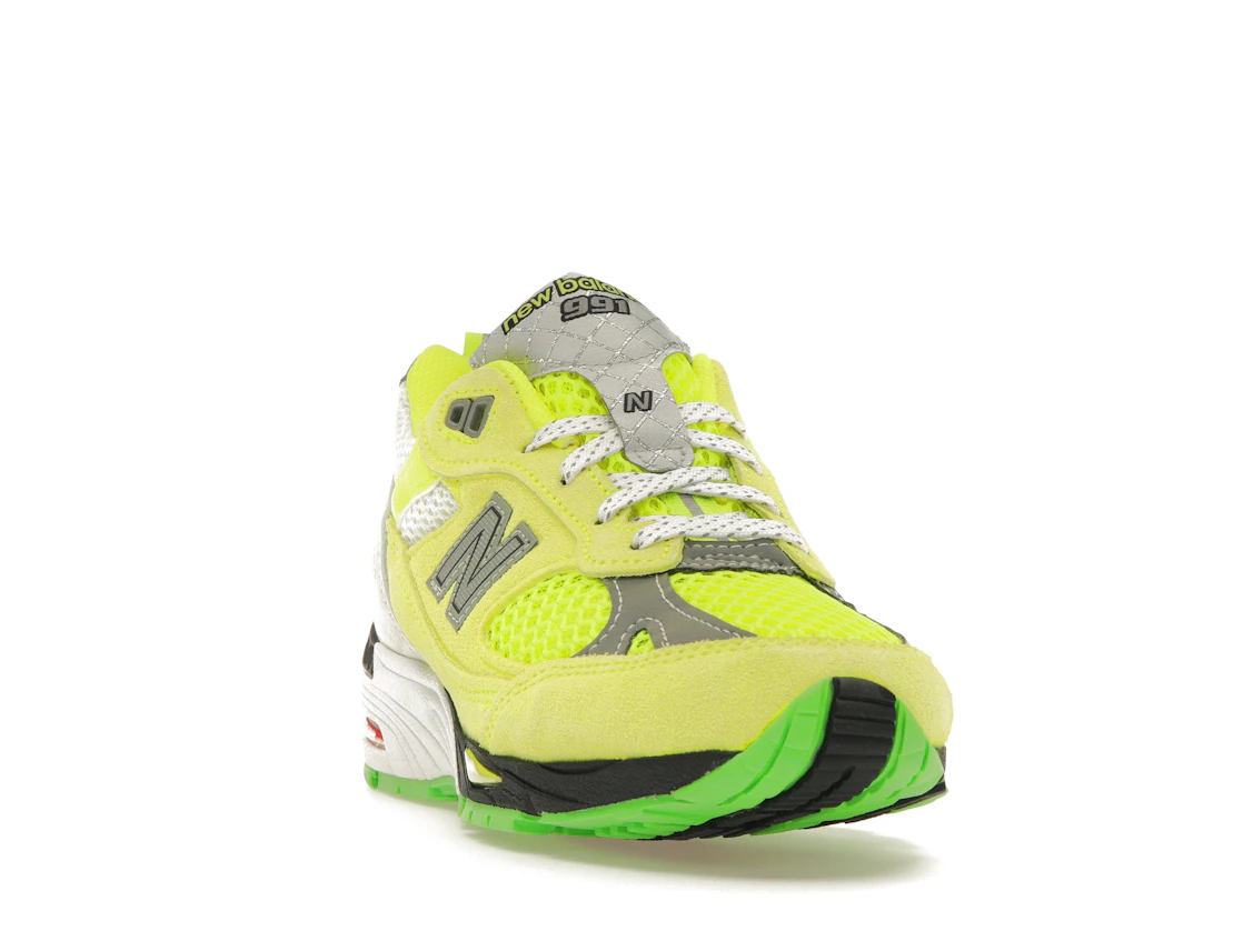 Vue 8 de New Balance 991 MiUK Aries Neon