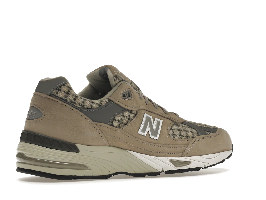 Vue 34 de New Balance 991 MiUK Harris Tweed