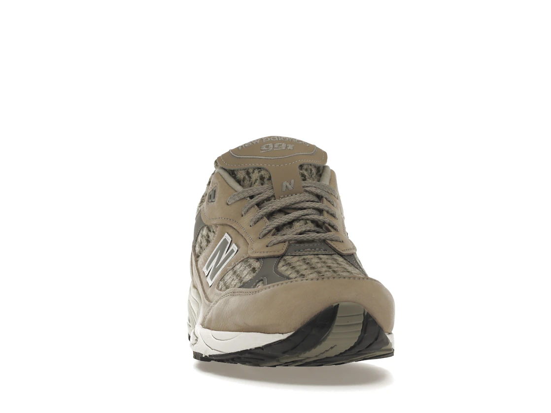 Vue 9 de New Balance 991 MiUK Harris Tweed