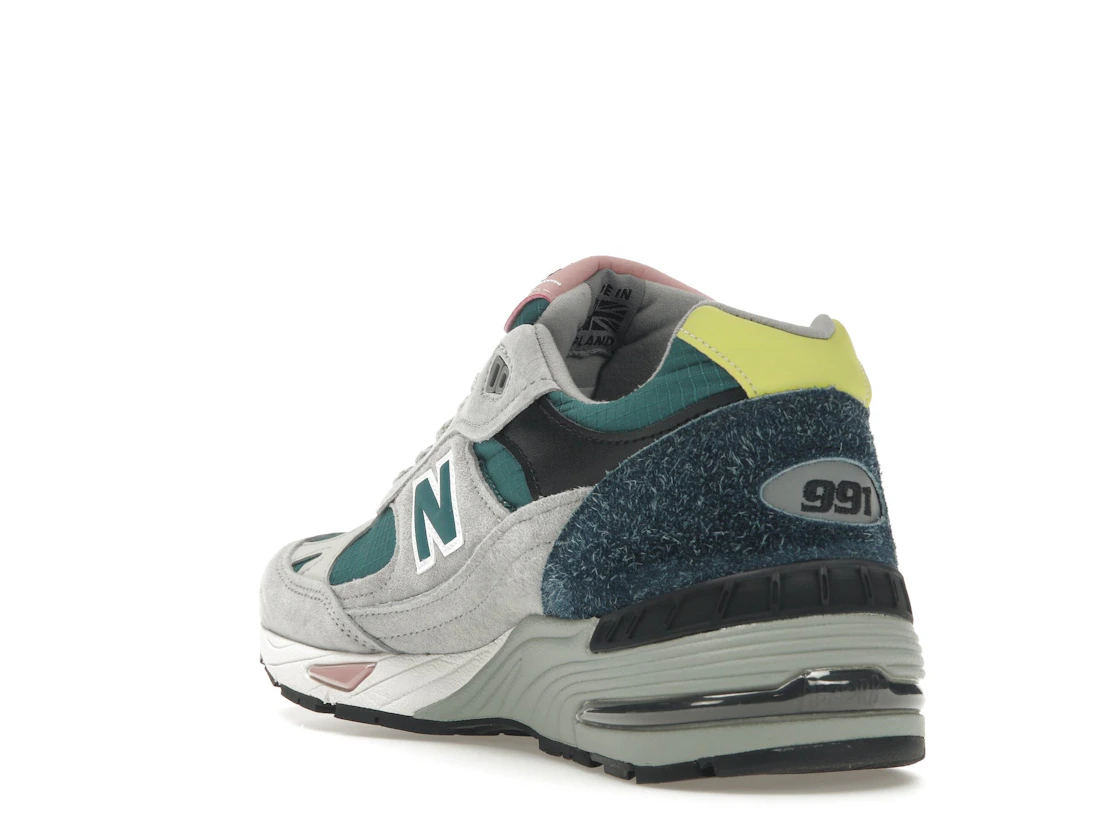 Vue 25 de New Balance 991 MiUK Pacific Majolica Blue