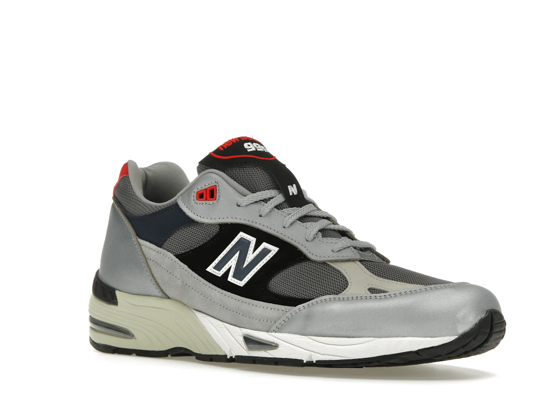 Vue 5 de New Balance 991 MiUK Silver