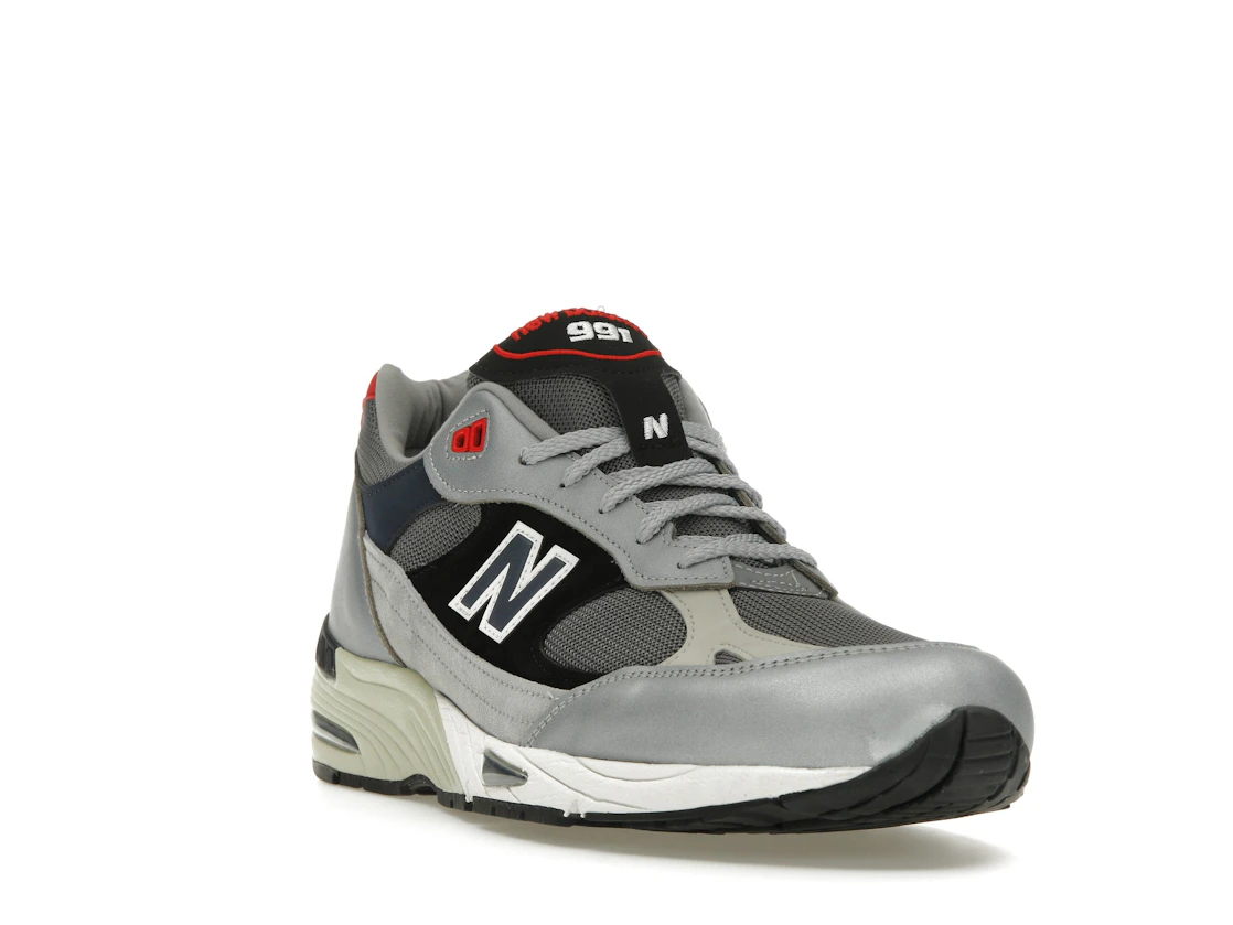 Vue 7 de New Balance 991 MiUK Silver