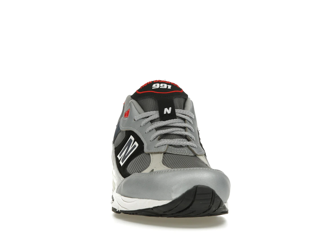 Vue 9 de New Balance 991 MiUK Silver