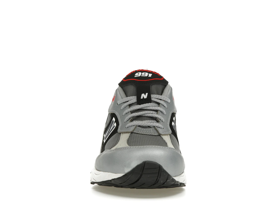 Vue 10 de New Balance 991 MiUK Silver