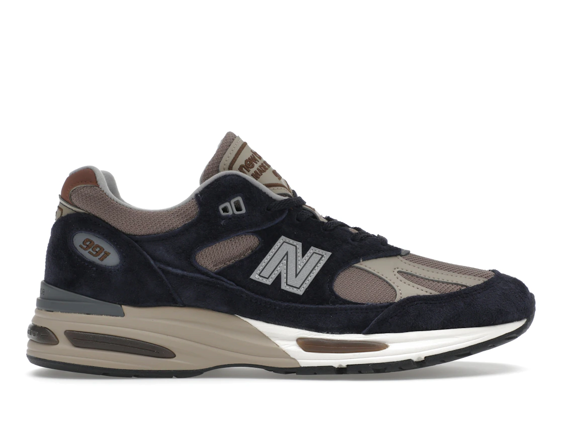 Vue 1 de New Balance 991v2 MiUK After Midnight Sepia Tint