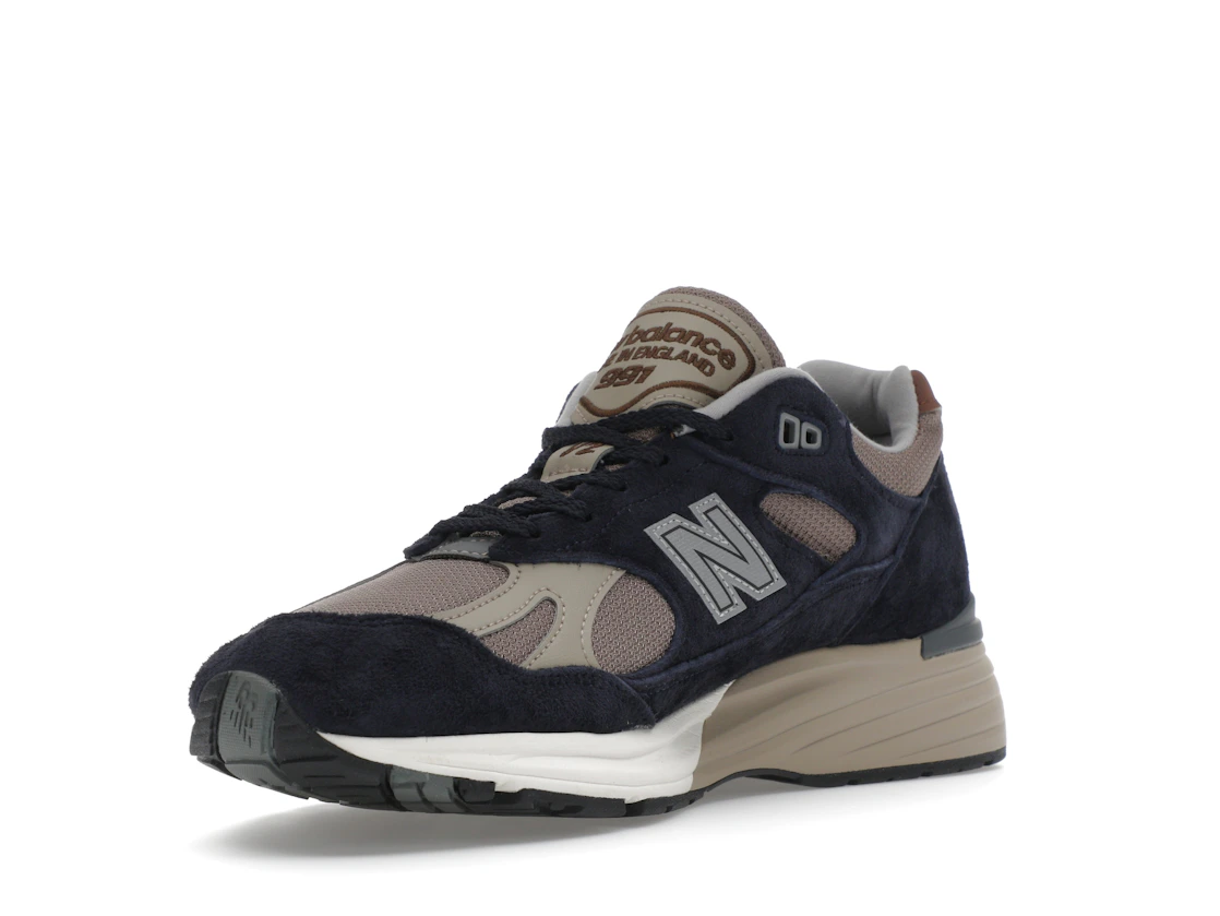 Vue 14 de New Balance 991v2 MiUK After Midnight Sepia Tint