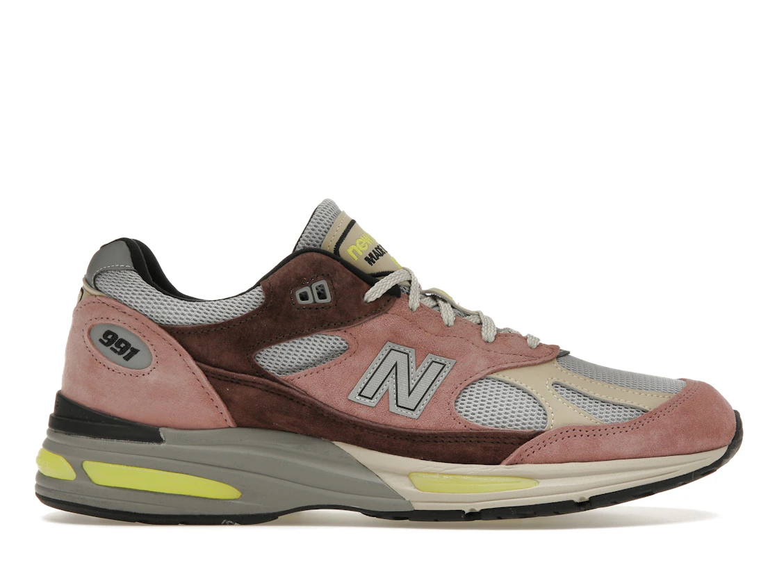 Vue 1 de New Balance 991v2 MiUK Rosewood