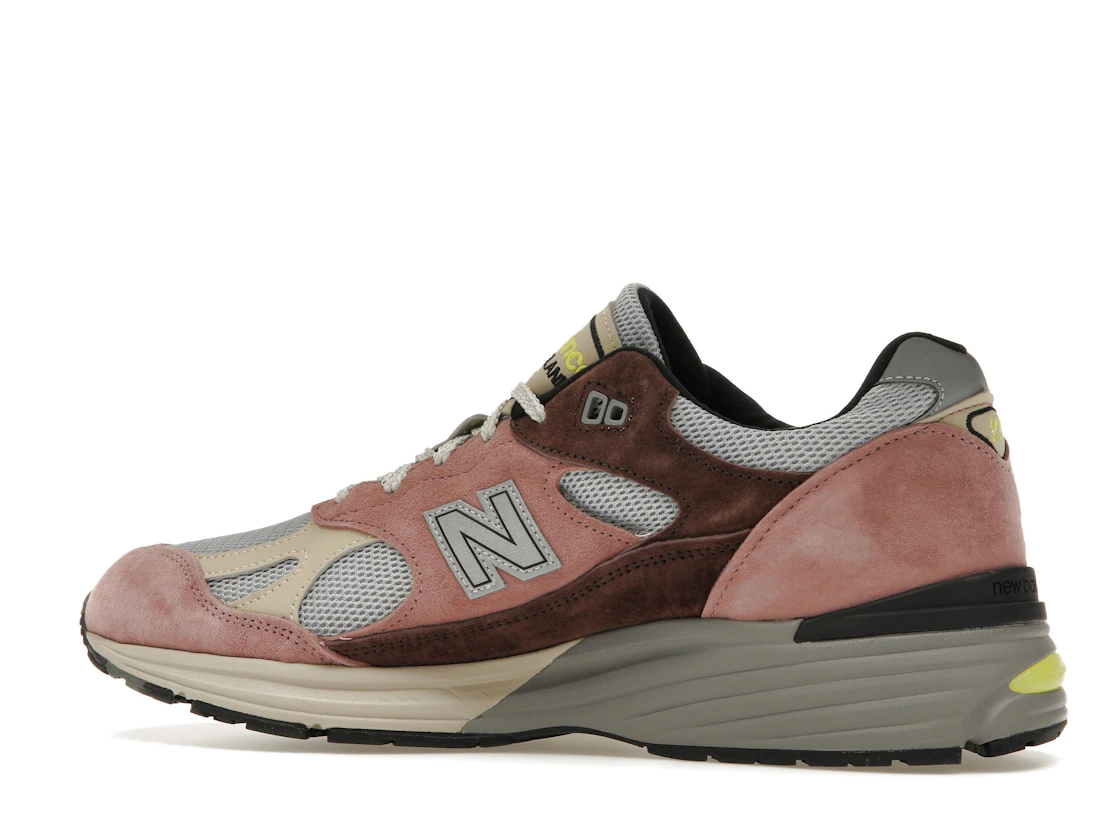 Vue 21 de New Balance 991v2 MiUK Rosewood
