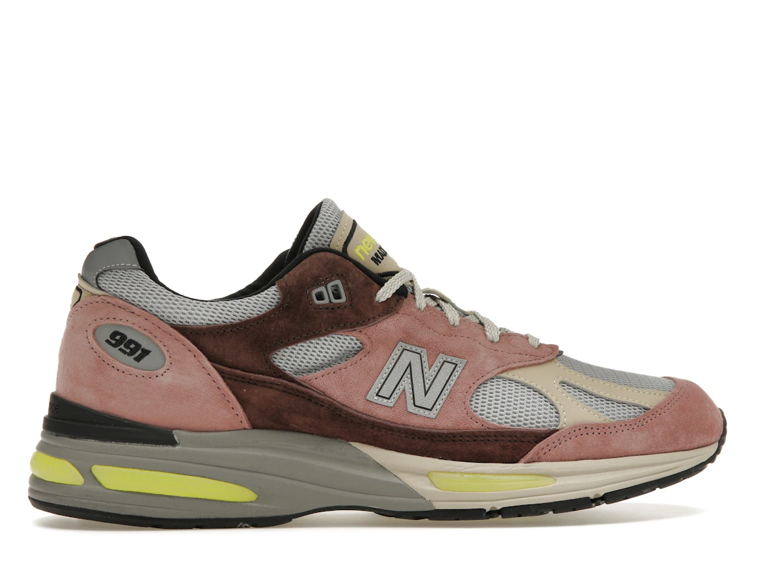 Vue 36 de New Balance 991v2 MiUK Rosewood