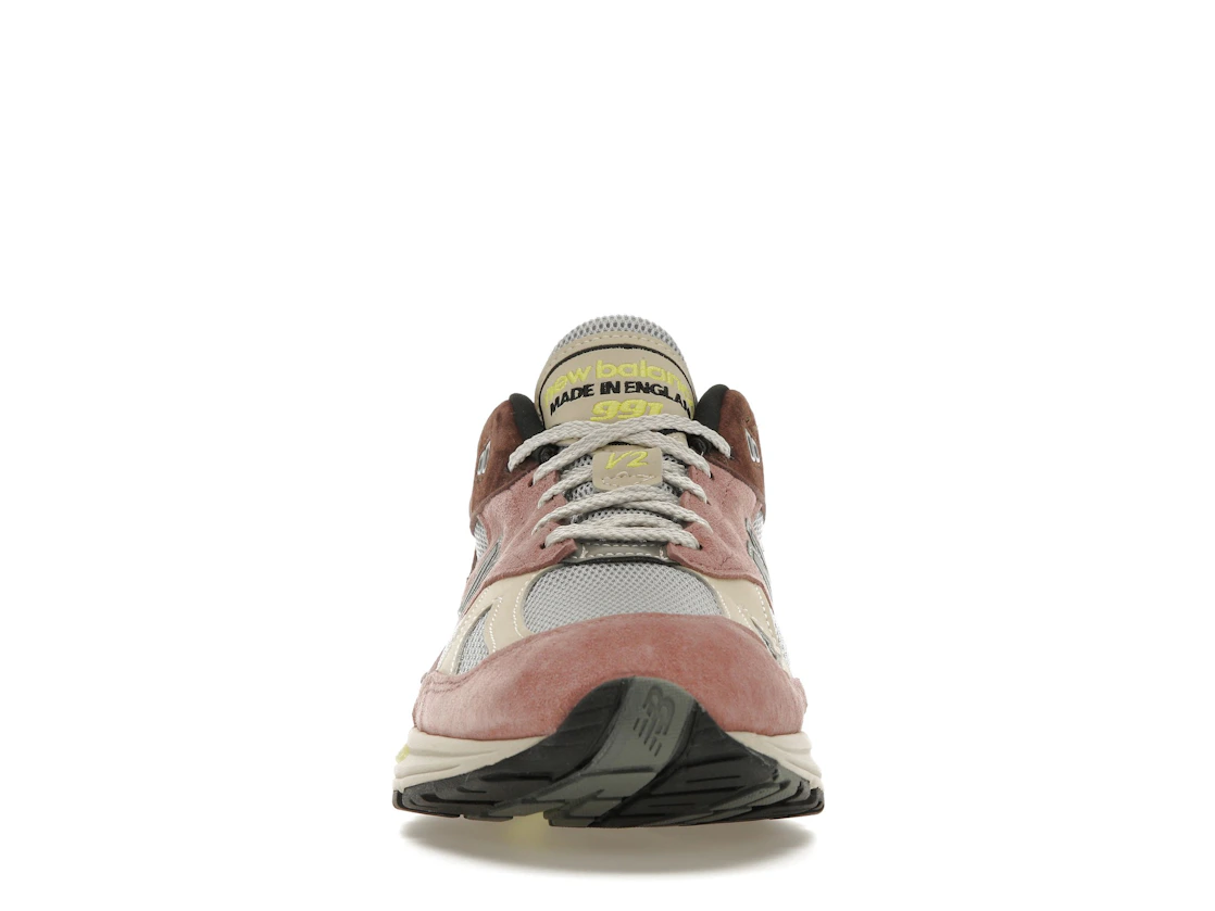 Vue 10 de New Balance 991v2 MiUK Rosewood