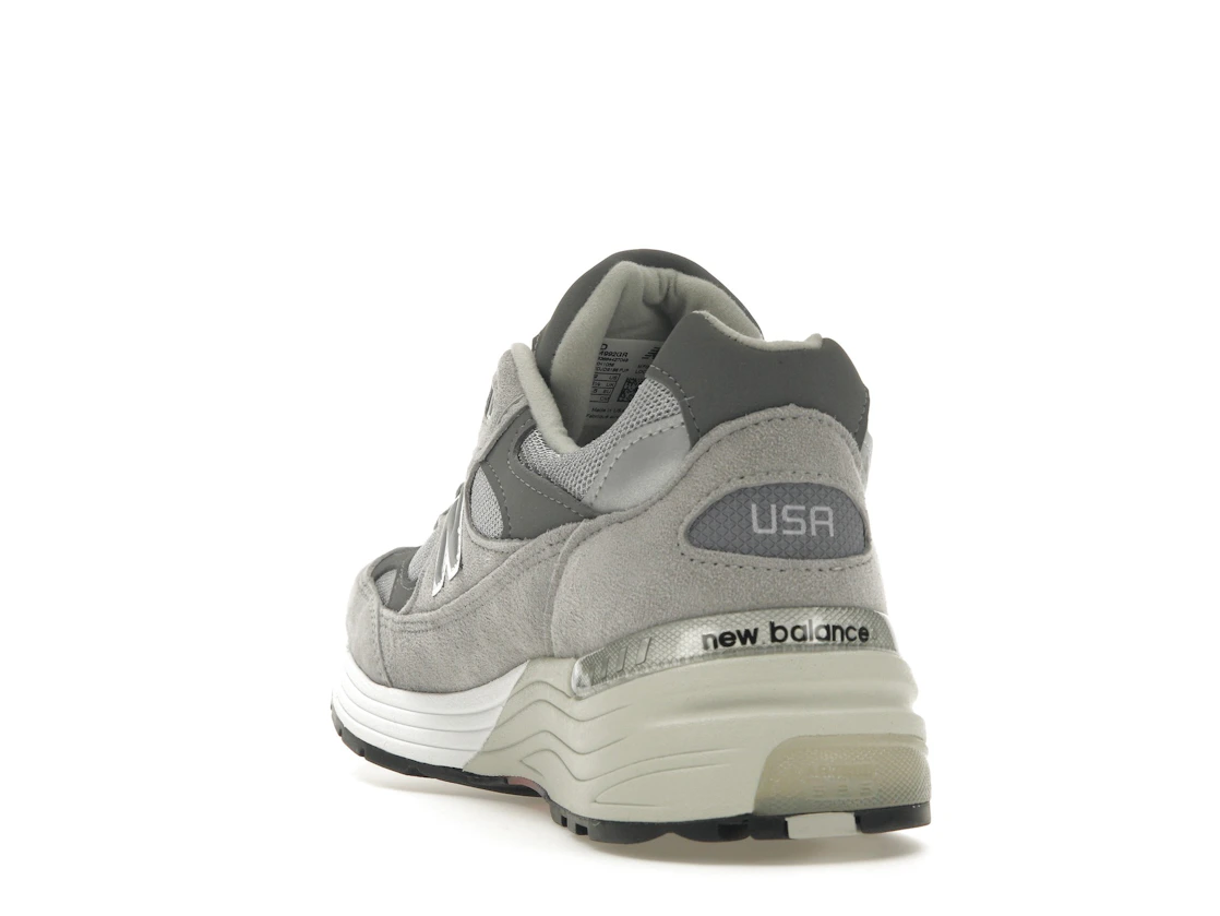Vue 26 de New Balance 992 Grey
