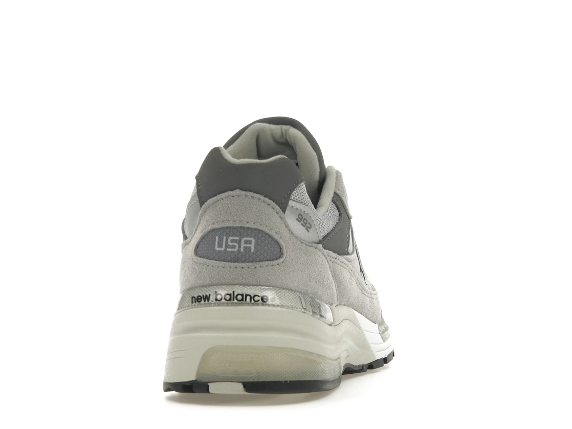 Vue 29 de New Balance 992 Grey