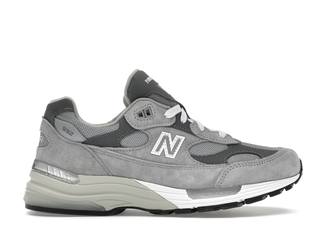 Vue 1 de New Balance 992 MiUSA Grey Silver Metallic