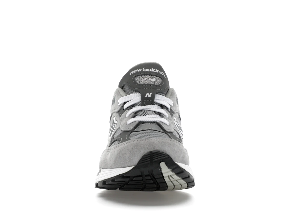 Vue 10 de New Balance 992 MiUSA Grey Silver Metallic