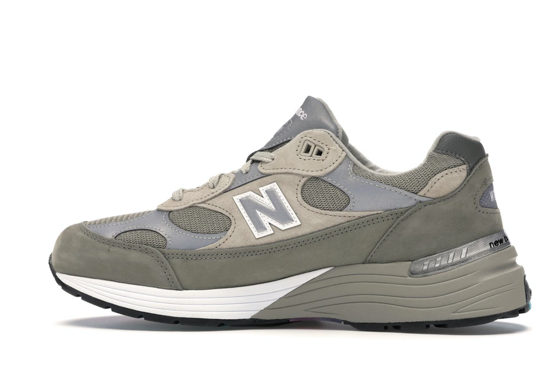 Vue 20 de New Balance 992 WTAPS
