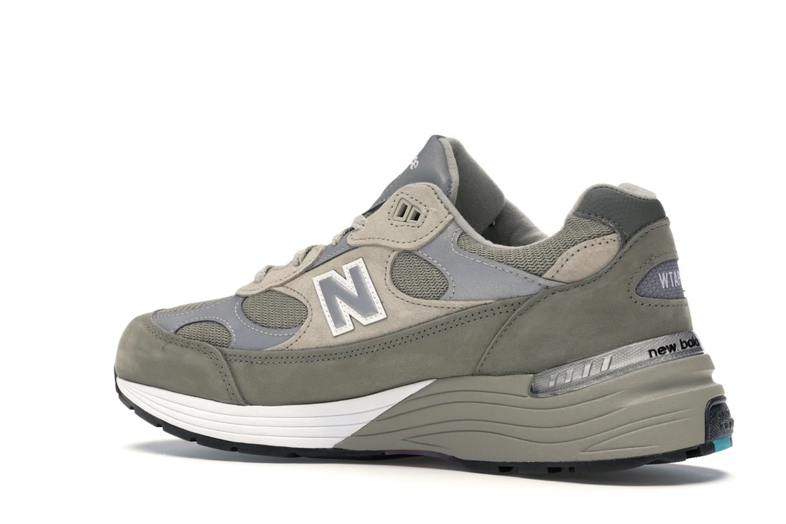 Vue 22 de New Balance 992 WTAPS