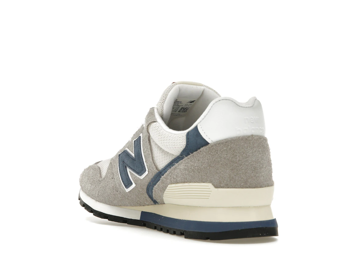 Vue 25 de New Balance 996 MiUSA Grey Day (2023)