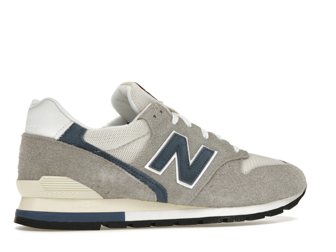 Vue 35 de New Balance 996 MiUSA Grey Day (2023)