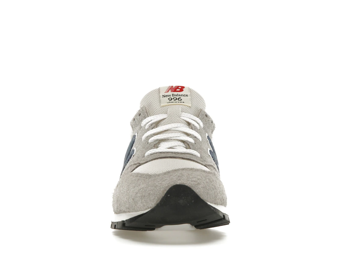 Vue 10 de New Balance 996 MiUSA Grey Day (2023)