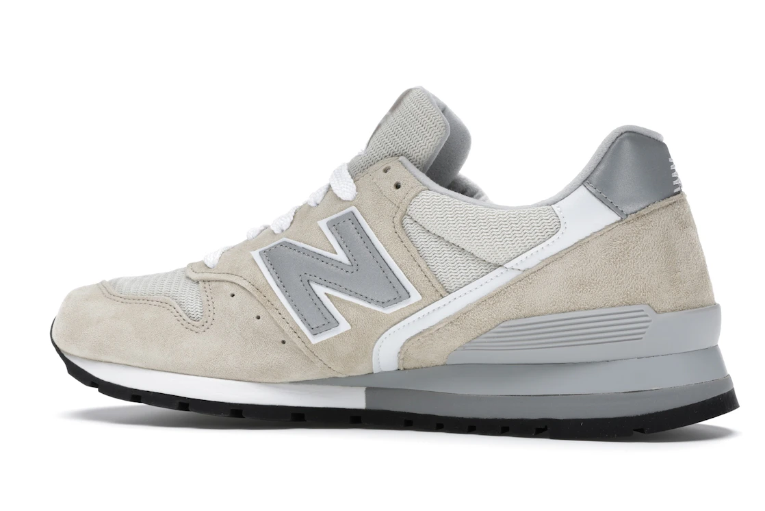 Vue 21 de New Balance 996 Tan White
