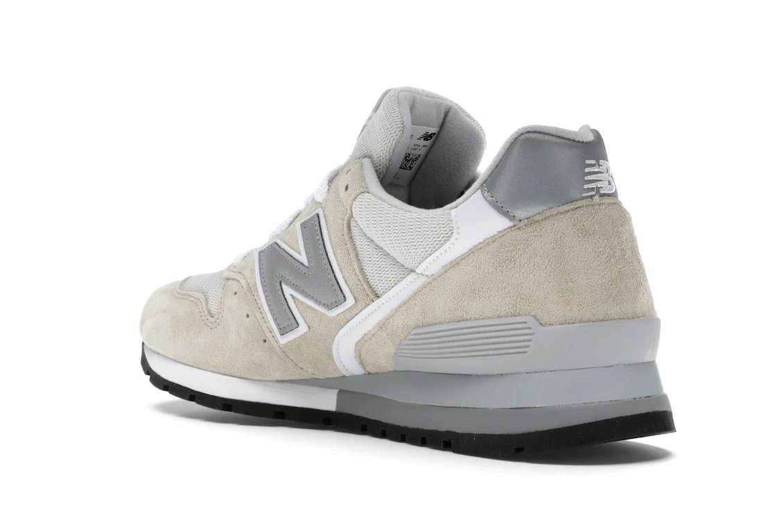 Vue 24 de New Balance 996 Tan White