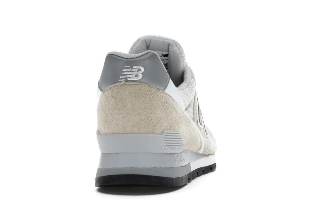 Vue 29 de New Balance 996 Tan White