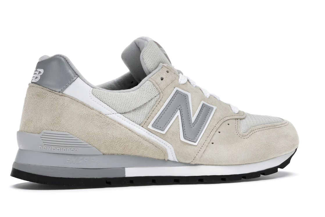 Vue 35 de New Balance 996 Tan White