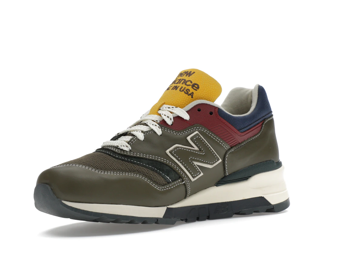 Vue 15 de New Balance 997 MiUSA Aimé Leon Dore Dark Moss Angora