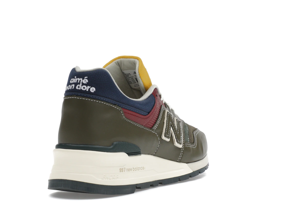 Vue 31 de New Balance 997 MiUSA Aimé Leon Dore Dark Moss Angora