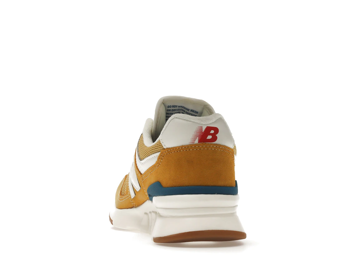Vue 27 de New Balance 997H Varsity Gold