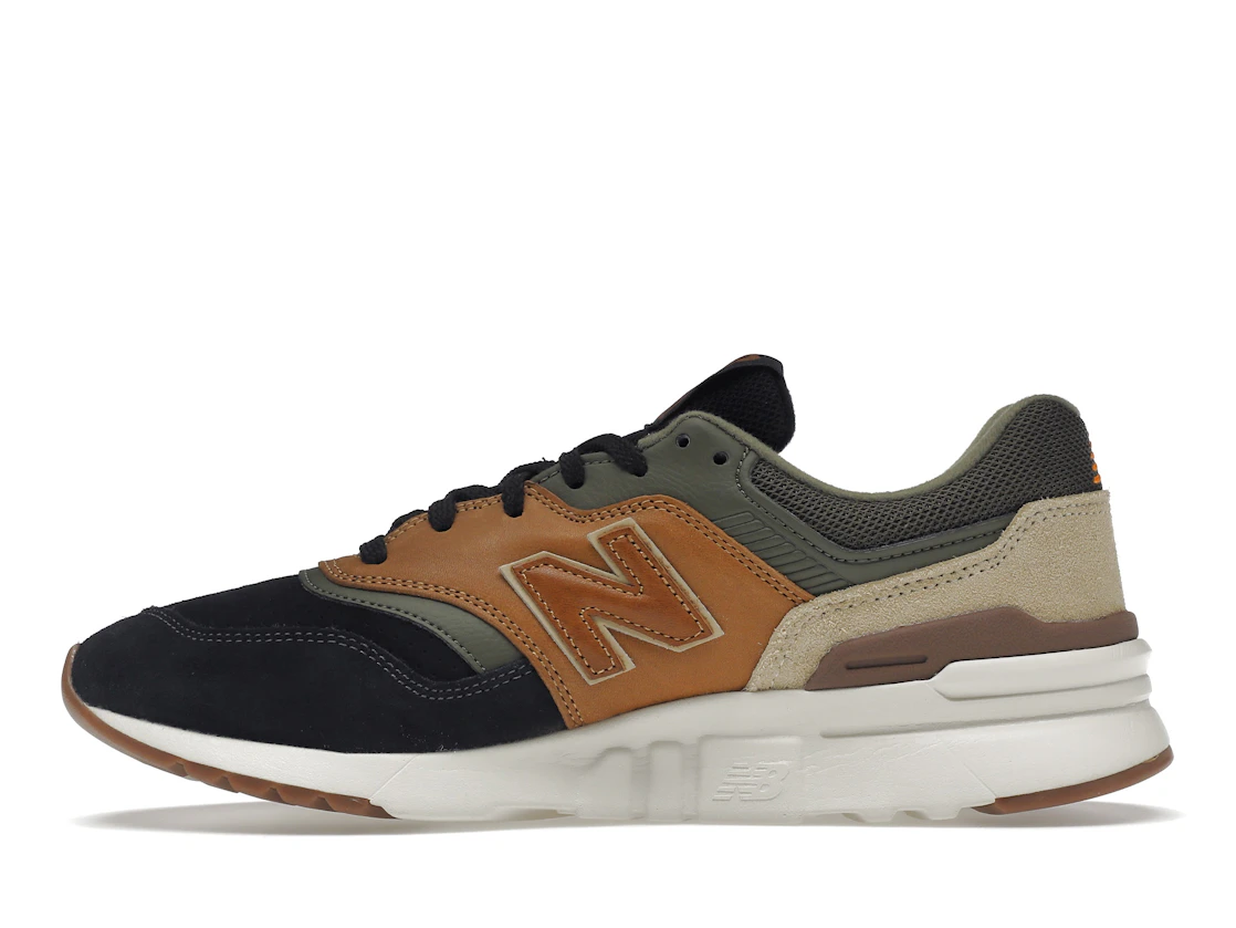 Vue 19 de New Balance 997H Workwear Black