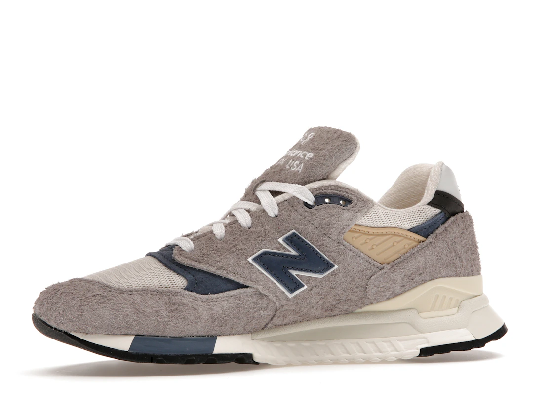 Vue 17 de New Balance 998 MiUSA Grey Day (2023)
