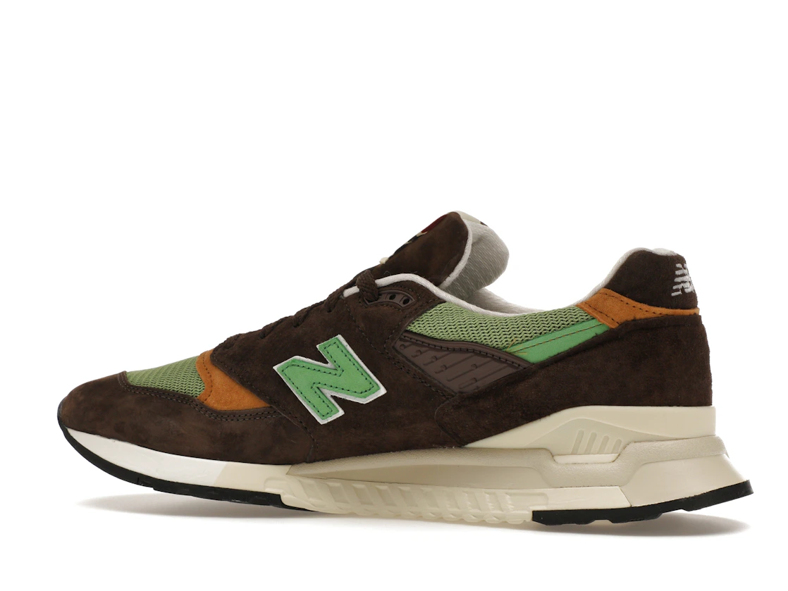 Vue 21 de New Balance 998 MiUSA Teddy Santis Brown Green