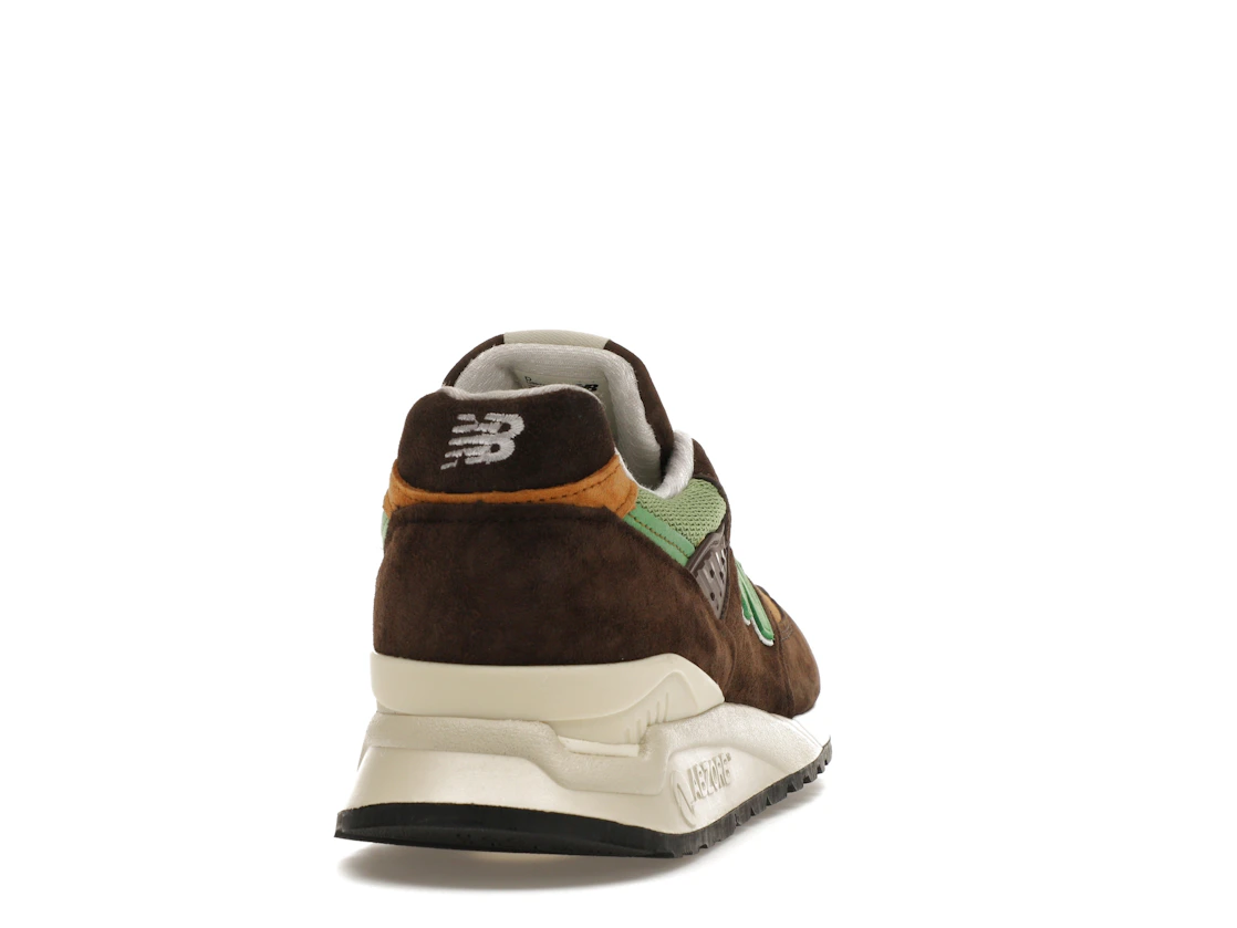 Vue 29 de New Balance 998 MiUSA Teddy Santis Brown Green