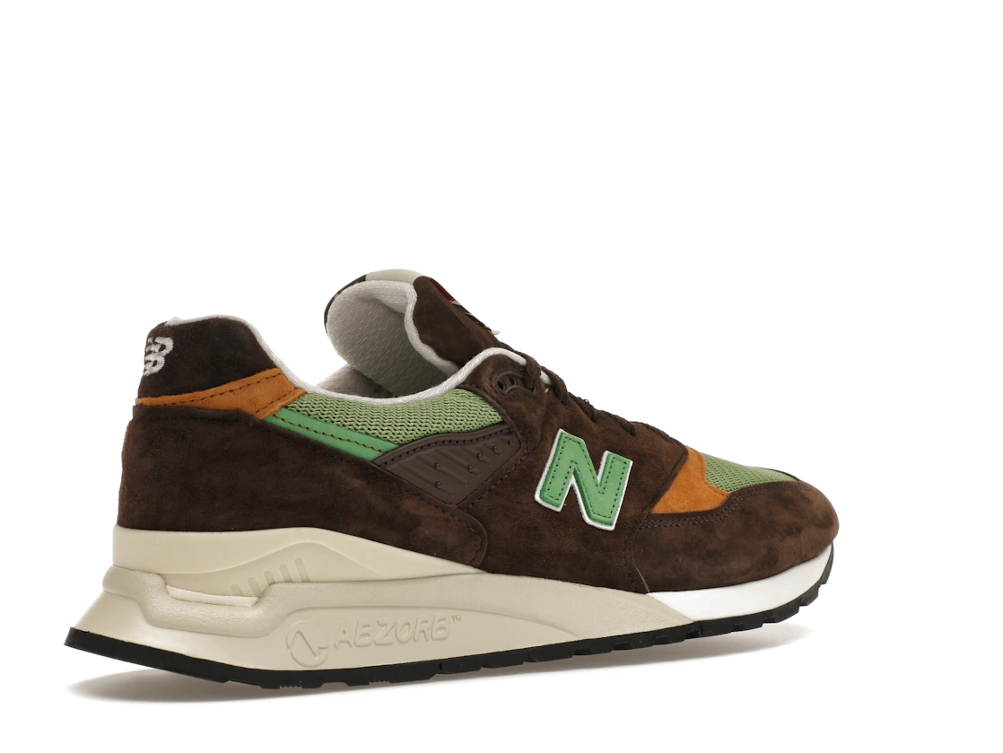 Vue 33 de New Balance 998 MiUSA Teddy Santis Brown Green