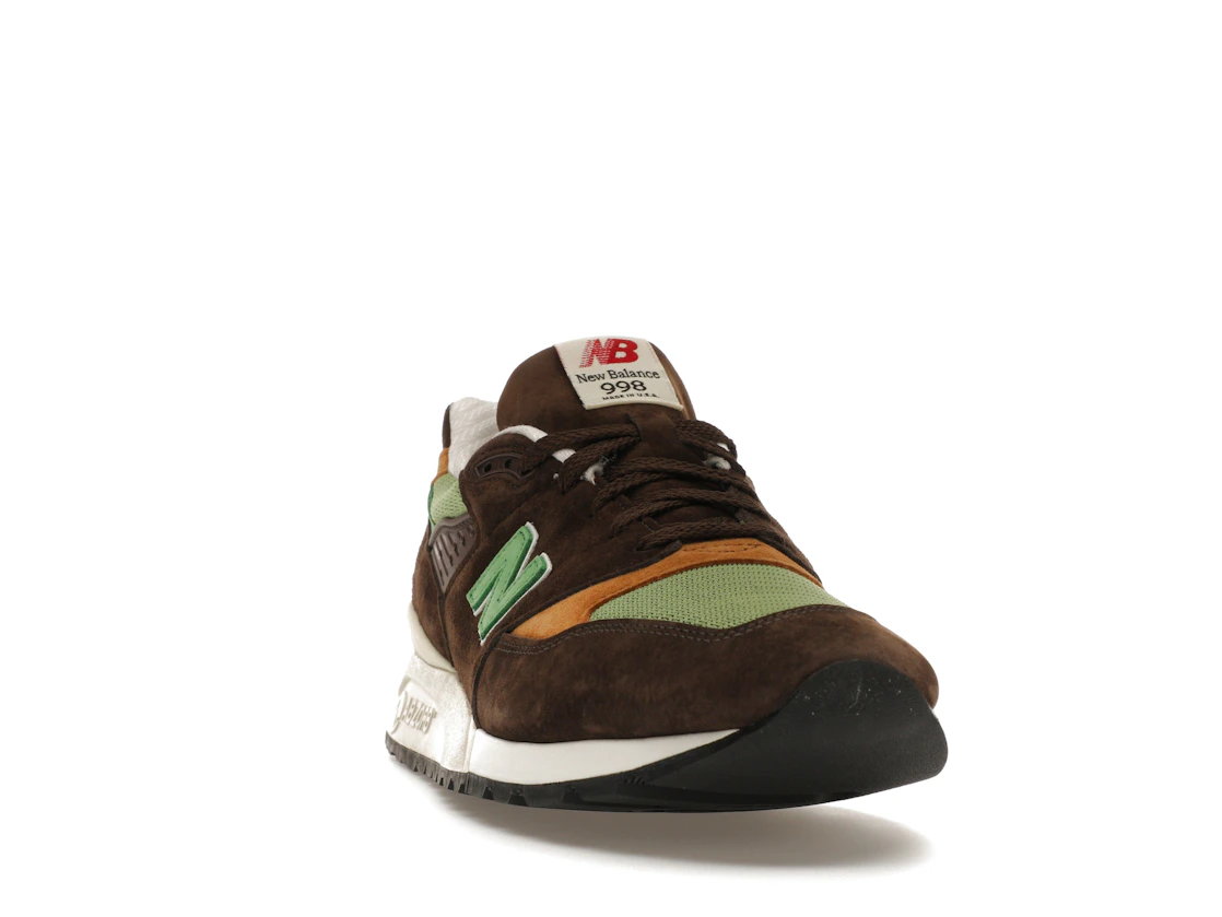 Vue 8 de New Balance 998 MiUSA Teddy Santis Brown Green