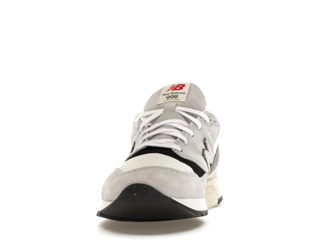 Vue 11 de New Balance 998 MiUSA Teddy Santis Grey Cream