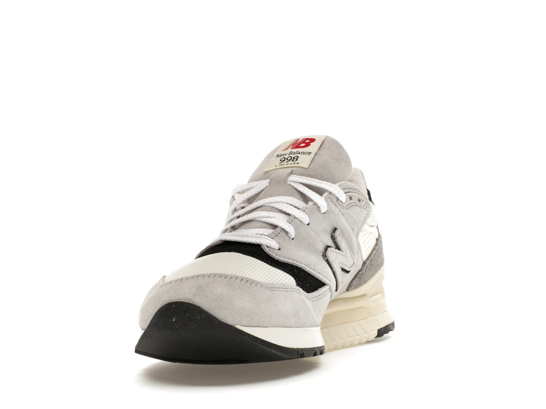 Vue 12 de New Balance 998 MiUSA Teddy Santis Grey Cream